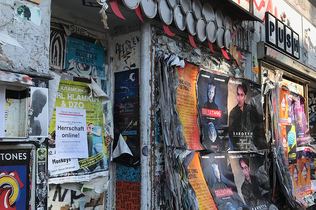 Research at Schulterblatt @ Martina Raponi