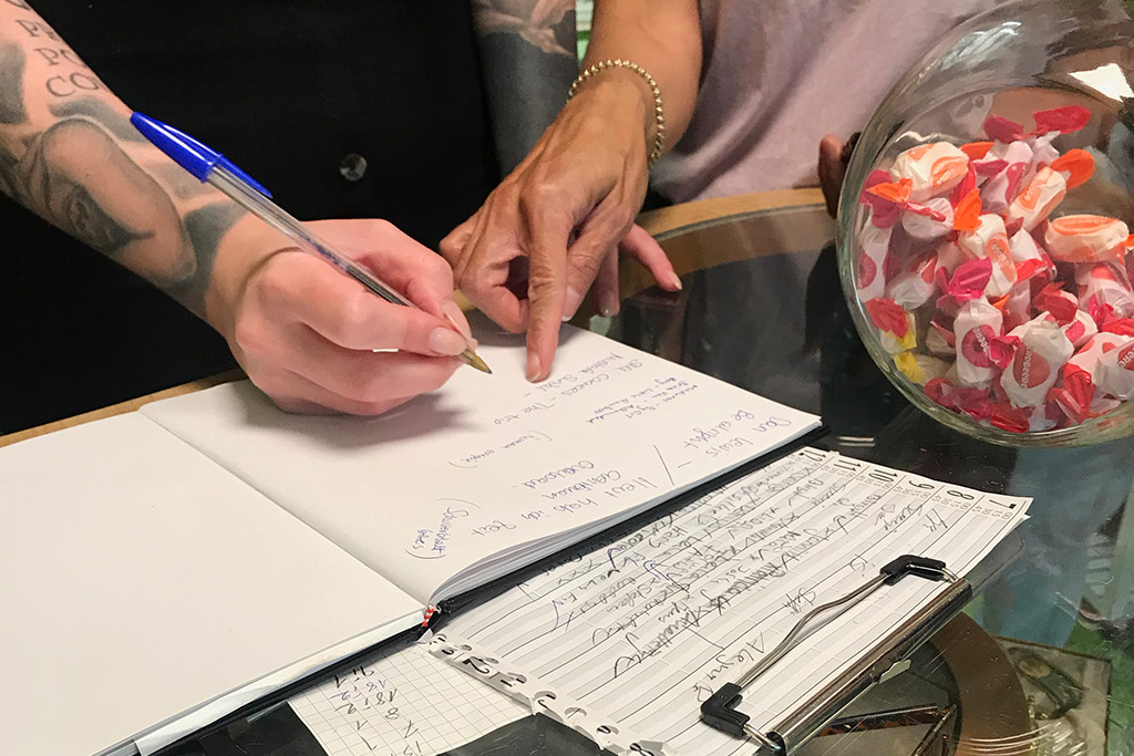 Research at Schulterblatt @ Martina Raponi