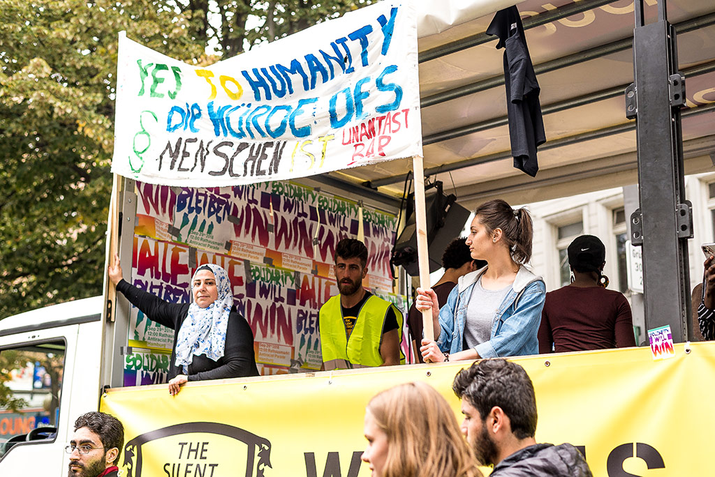 We’ll Come United-Parade mit TSU-Lkw © Daniel Nide