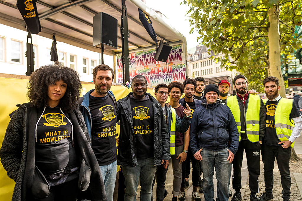 Die DJane und das Team © Daniel Nide