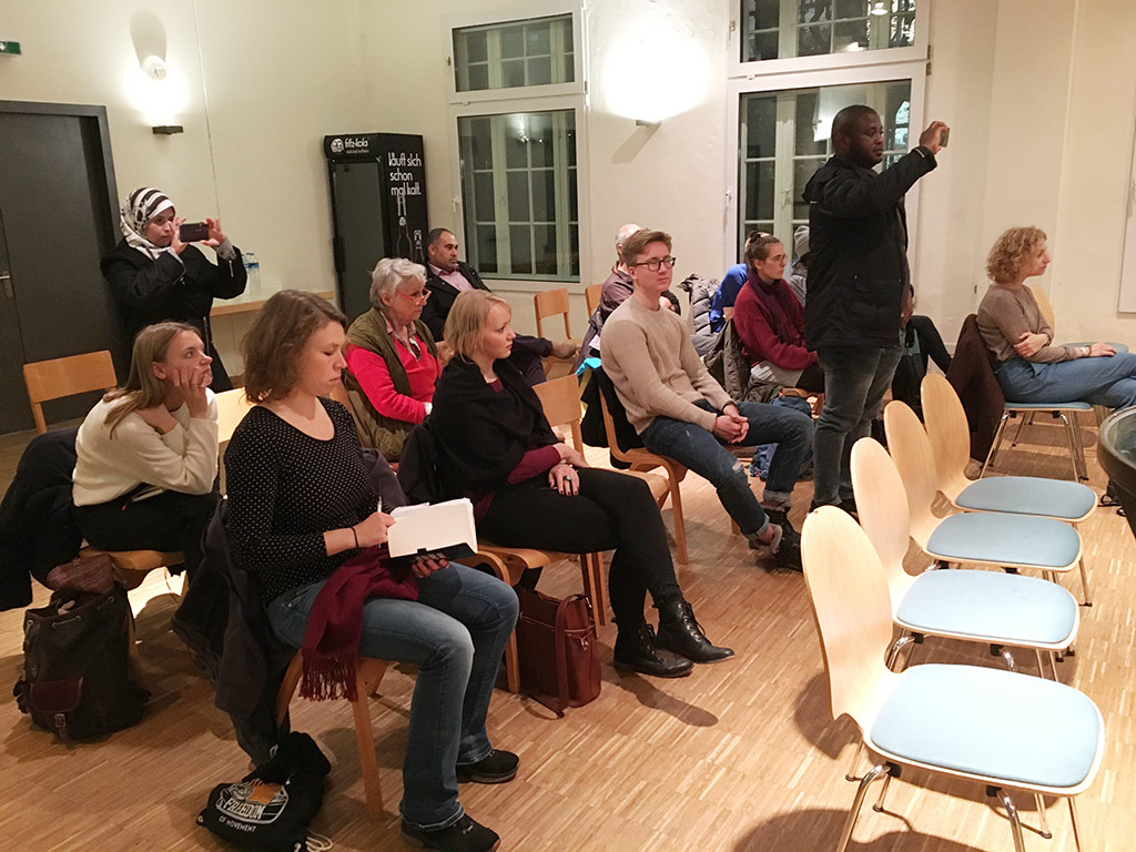 Zuhörer*innen in der W3